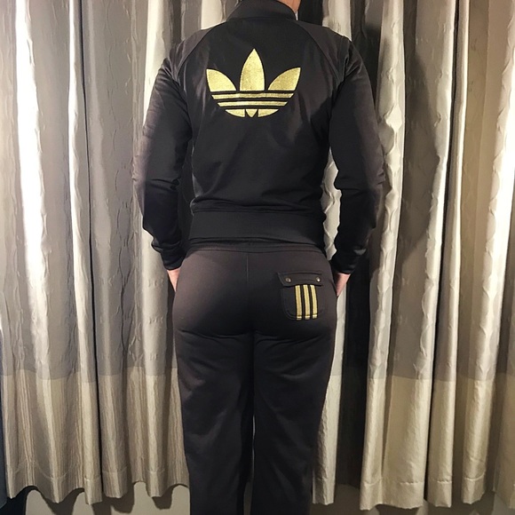 brown adidas sweat suit